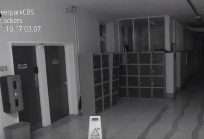 Τρόμος με βίντεο που δείχνει φάντασμα σε σχολείο... - Φωτογραφία 1