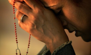 Μια σύντομη προσευχή για όσους έχουν οικονομικά προβλήματα - Φωτογραφία 1