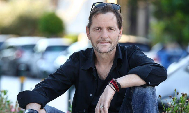 «Είμαι καθαρός από το αλκοόλ και τα ναρκωτικά»: Οι αποκαλύψεις του Έλληνα τραγουδιστή - Φωτογραφία 2