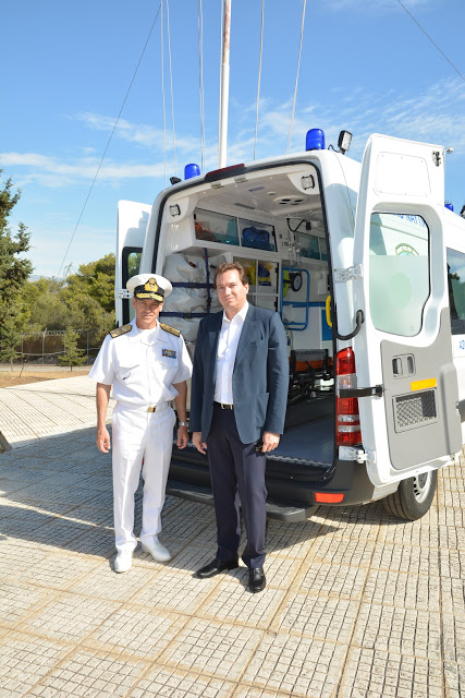 Χορηγία Ασθενοφόρου από την εταιρεία SAMOS STEAMSHIP Co στη ΔΥΚ - Φωτογραφία 3