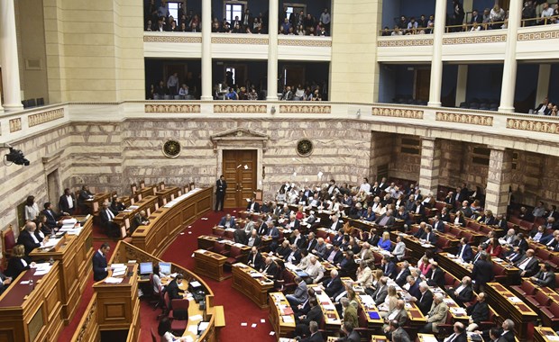 Σεισμός στη Βουλή: Γιατί χάνουν την έδρα τους 20 βουλευτές - Φωτογραφία 1