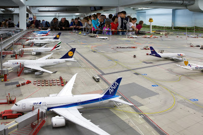 Το μεγαλύτερο αεροδρόμιο – μινιατούρα στον κόσμο - Φωτογραφία 1
