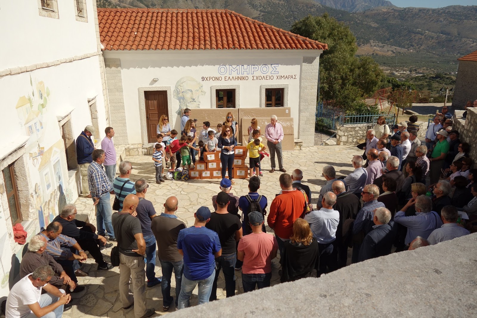 ΕΑΑΣ Ξάνθης: Μεγάλη Ανταπόκριση στην έκκληση για βοήθεια Eλληνικών Σχολείων Χιμάρας και Αργυροκάστρου (ΦΩΤΟ-ΕΥΧΑΡΙΣΤΗΡΙΑ) - Φωτογραφία 10