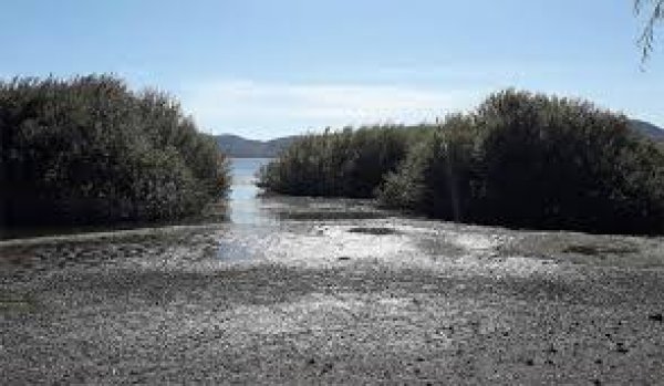Φυσιολογική η απώλεια νερού στη λίμνη Καστοριάς - Φωτογραφία 1