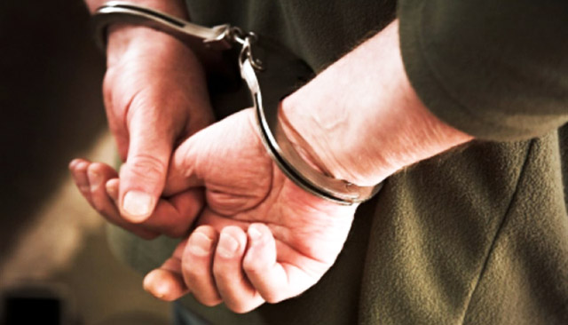 Συλλήψεις παράνομων αλλοδαπών στην Πάτρα – Συλλήψεις παράνομων αλλοδαπών στην Κάλυμνο – Διακομιδή ασθενούς - Φωτογραφία 1