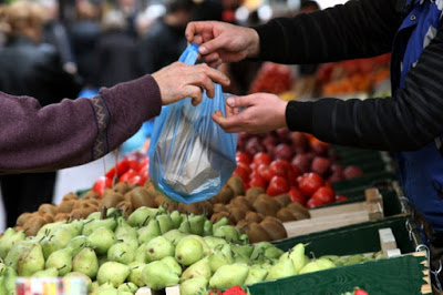 Μάθε πού και πότε θα γίνει διανομή τροφίμων από τον Δήμο Θεσσαλονίκης - Φωτογραφία 1