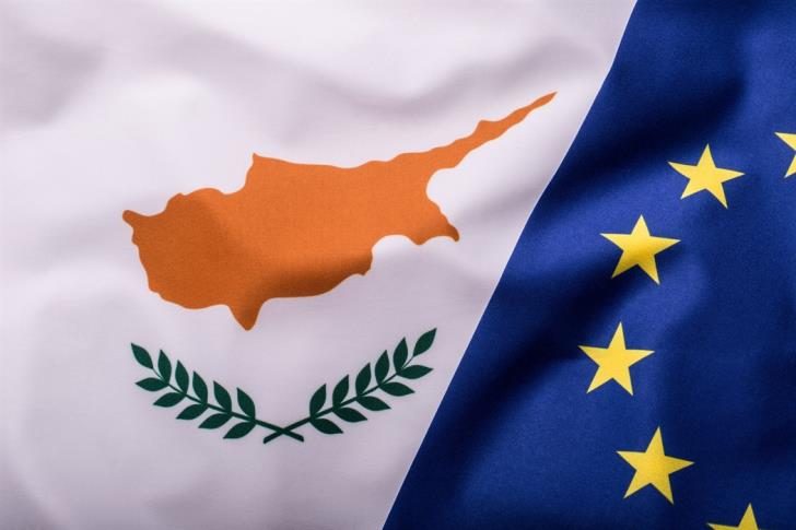 Το 50% των Κυπρίων λένε πως δεν έχουμε ωφεληθεί από ΕΕ - Φωτογραφία 1