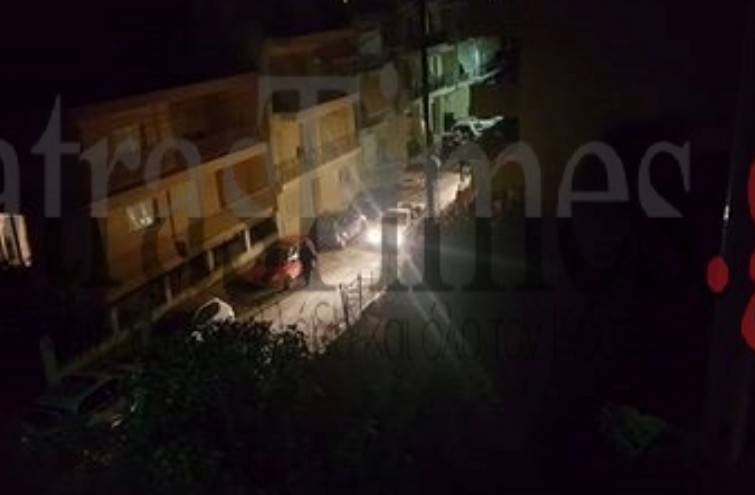 Πάτρα: Ξυλοκόπησε την γυναίκα του στην οδό Αλιάκμονος [photos+video] - Φωτογραφία 1