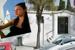 Αλήτη, εσύ την έφαγες - Σκηνές σοκ στην κηδεία της 32χρονης Δώρας - Σε ποιον επιτέθηκε η αδερφή της [video]