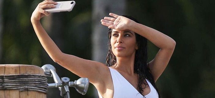 Η Kim Kardashian ισχυρίζεται πως οι selfies είναι πλέον μπανάλ! - Φωτογραφία 1
