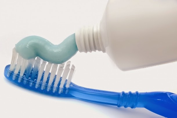 Η οδοντόκρεμα δεν είναι μόνο για τα δόντια σου: Πέντε χρήσεις που σίγουρα δεν γνώριζες... - Φωτογραφία 1