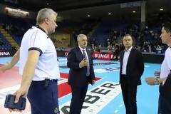 Φίλαθλος έχασε τη ζωή του κατά τη διάρκεια αγώνα βόλεϊ