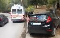 Πάτρα: Αυτοκίνητο καρφώθηκε σε κολόνα στο Δασύλλιο - Στο νοσοκομείο η γυναίκα οδηγός - Φωτογραφία 2