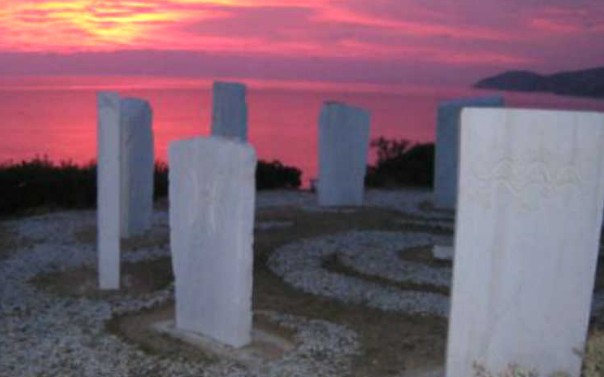 Stonehenge: Και όμως η Ελλάδα έχει το δικό της! Που βρίσκεται; [video] - Φωτογραφία 1
