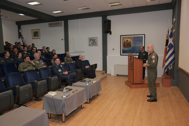Επίσκεψη της ΣΔΙΕΠ/ΠΑ στην 1η Στρατιά, στο ΑΤΑ, στο ΕΚΑΕ και στο 1ο ΑΚΕ - Φωτογραφία 4