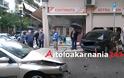 Αγρίνιο: Αυτοκίνητο εισέβαλε σε κατάστημα μετά από σφοδρή σύγκρουση - Φωτογραφία 4