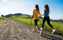 Περπάτημα 2,5-5 ώρες την εβδομάδα συνδέεται με 20% χαμηλότερο κίνδυνο θνησιμότητας