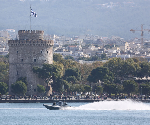 ΥΠΕΘΑ - ΑΝΑΚΟΙΝΩΣΗ ΤΥΠΟΥ ΓΕΝ -Παρασημοφόρηση της Πολεμικής Σημαίας του Θ/Κ «Γ. ΑΒΕΡΩΦ» - Επίδειξη Μονάδων του Πολεμικού Ναυτικού - Φωτογραφία 13