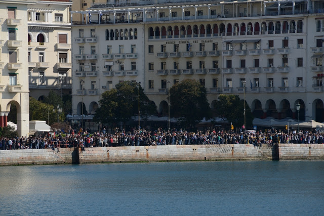 Η πολιτική και στρατιωτική ηγεσία του ΥΠΕΘΑ στις εορταστικές εκδηλώσεις στη Θεσσαλονίκη - Φωτογραφία 10