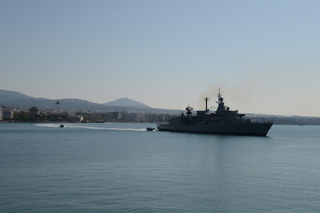 Η πολιτική και στρατιωτική ηγεσία του ΥΠΕΘΑ στις εορταστικές εκδηλώσεις στη Θεσσαλονίκη - Φωτογραφία 14