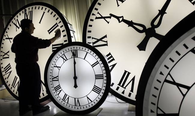 Αλλαγή ώρας 2017: Αλλάζει η ώρα - Δείτε πότε θα πάνε τα ρολόγια πίσω - Φωτογραφία 1