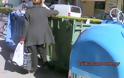 Σοκ - Μάνα με παιδί ψάχνει στα σκουπίδια στα Τρίκαλα... [photos] - Φωτογραφία 3