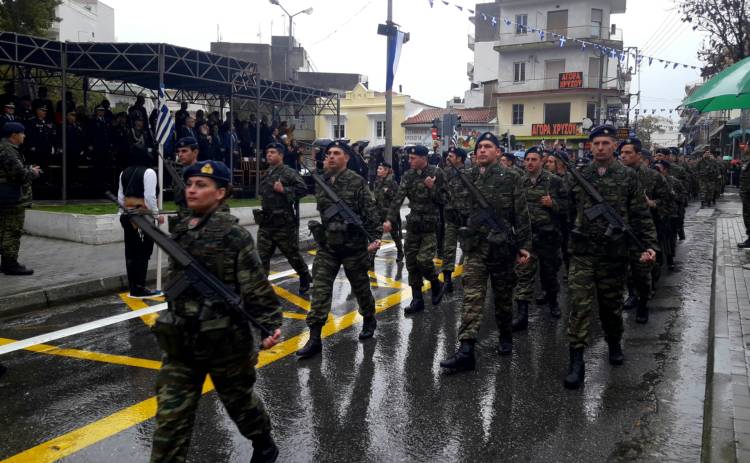 Υπο βροχή ο εορτασμός της 28ης Οκτωβρίου στην Ξάνθη - Φωτογραφία 4