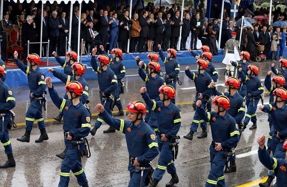 28η Οκτωβρίου - Θεσσαλονίκη: Οι γυναίκες που μαγνήτισαν τα βλέμματα στη στρατιωτική παρέλαση - Φωτογραφία 5