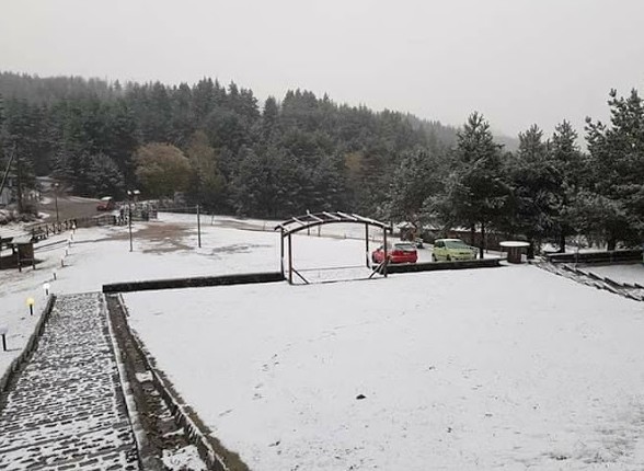 Υπό βροχή ο εορτασμός της 28ης Οκτωβρίου - Χιόνια στην ορεινή Ξάνθη [photos] - Φωτογραφία 4