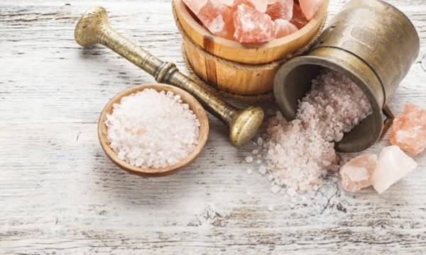 Πώς να μειώσετε το αλάτι που τρώτε στα φαγητά - Φωτογραφία 1