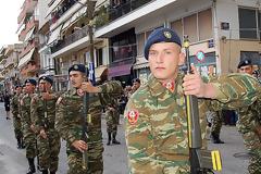 Κέρδισε τις εντυπώσεις η διμοιρία επιδείξεων του 2/39 Σ.Ε. στην παρέλαση για την επέτειο του ΟΧΙ στο Μεσολόγγι (VIDEO)