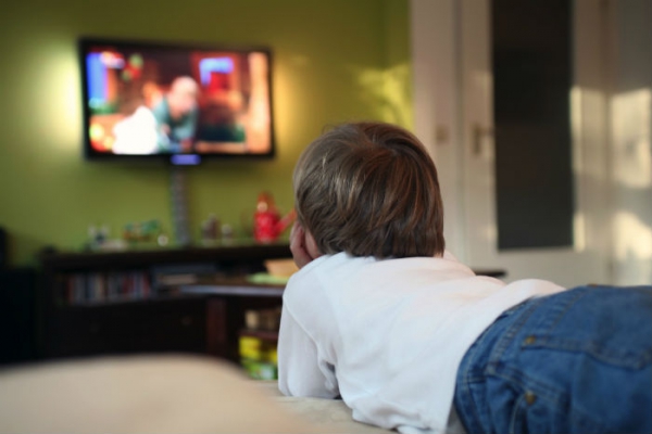 Πώς επηρεάζει η τηλεόραση τα παιδιά νηπιακής ηλικίας - Φωτογραφία 1