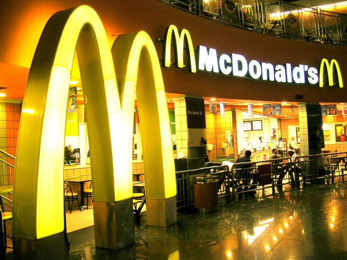 McDonald’s: Υπάλληλος αποκαλύπτει τι δεν πρέπει να παραγγείλετε ποτέ - Φωτογραφία 1