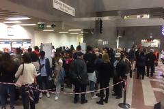 Οι πολίτες πληρώνουν το φιάσκο με το ηλεκτρονικό εισιτήριο