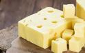 Πώς γίνονται οι τρύπες στο τυρί;
