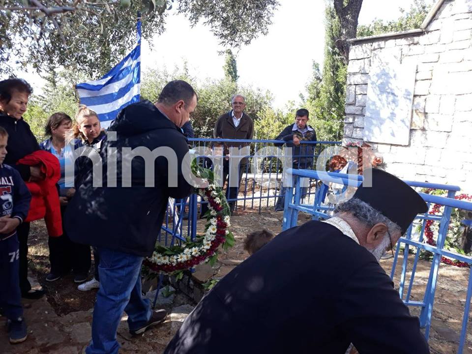 «Βράζει» το Στράτευμα – Δραματική έκκληση: «Είμαστε υπό διωγμό – Ελλάδα προστάτεψέ μας» – Υψωσαν Ελληνικές σημαίες μπροστά στα αλβανικά γκλομπς - Φωτογραφία 6