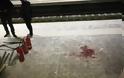 Τα Πευκάκια «βάφτηκαν» με αίμα- Επεισόδια μεταξύ οπαδών ΑΕΚ - Μίλαν με καμένα βαγόνια και 9 Ιταλούς τραυματίες -Σοκαριστικό βίντεο - Φωτογραφία 2