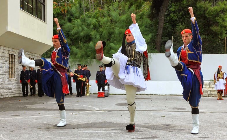 Στα άδυτα του στρατοπέδου της Προεδρικής Φρουράς - Όλα όσα δεν ξέρατε για τους Εύζωνες [photos + video] - Φωτογραφία 10