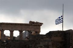 ΕΛΣΤΑΤ: Το 2016, η υπερφορολόγηση έσβησε τα εισοδήματα των νοικοκυριών