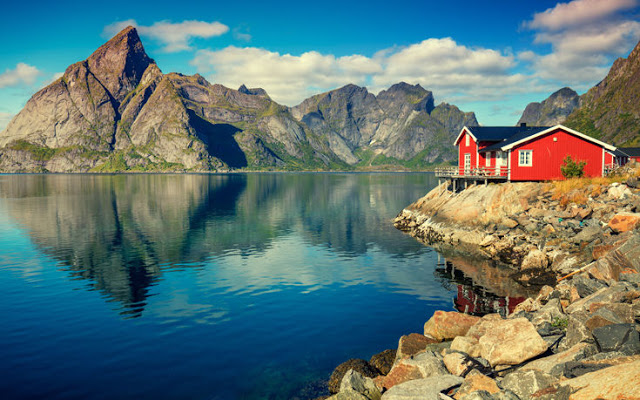Η μικρή νορβηγική πόλη με το μοναδικό φυσικό φαινόμενο! - Φωτογραφία 3