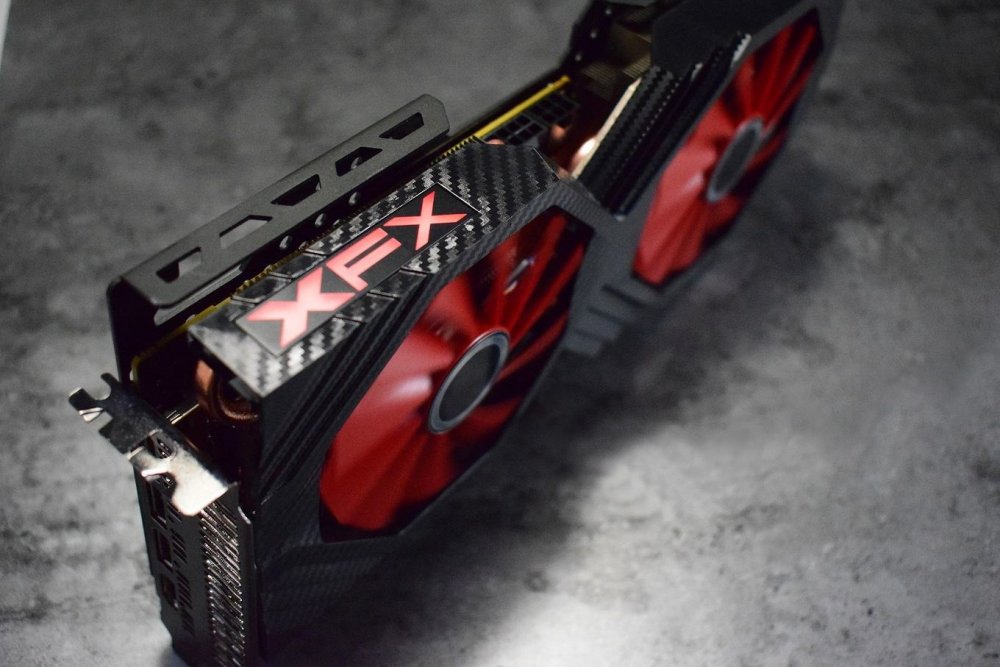 Νέα custom XFX Radeon RX Vega 54 - Φωτογραφία 1