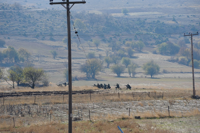 Παρουσία Αρχηγού ΓΕΣ στον Εορτασμό των Ελευθερίων της Κοινότητας Κέλλης στη Φλώρινα και στην Εκπαίδευση των Εθνοφυλάκων της 9ης Μ/Π ΤΑΞ - Φωτογραφία 18