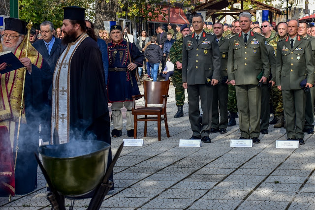 Παρουσία Αρχηγού ΓΕΣ στον Εορτασμό των Ελευθερίων της Κοινότητας Κέλλης στη Φλώρινα και στην Εκπαίδευση των Εθνοφυλάκων της 9ης Μ/Π ΤΑΞ - Φωτογραφία 4