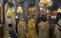 9797 - Αγρυπνία και Πολυαρχιερατική Λειτουργία ενώπιον της Τιμίας Ζώνης της Θεοτόκου