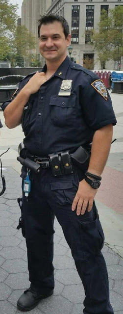 Μανχάταν: Αυτός είναι ο Έλληνας αστυνομικός – ήρωας που αφόπλισε τον μακελάρη - Φωτογραφία 2