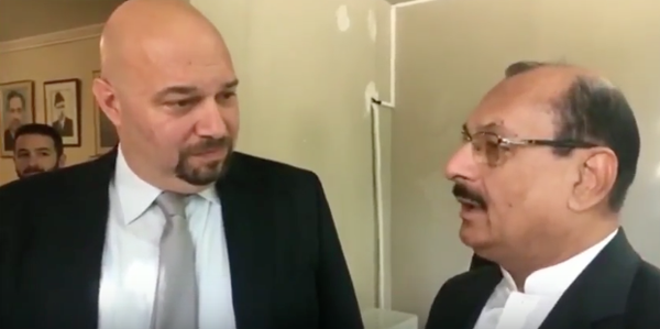 Η απάντηση του Ηλία Παναγιώταρου για την την παρουσία του σε «γιορτή» της πρεσβείας του Πακιστάν [Βίντεο] - Φωτογραφία 1