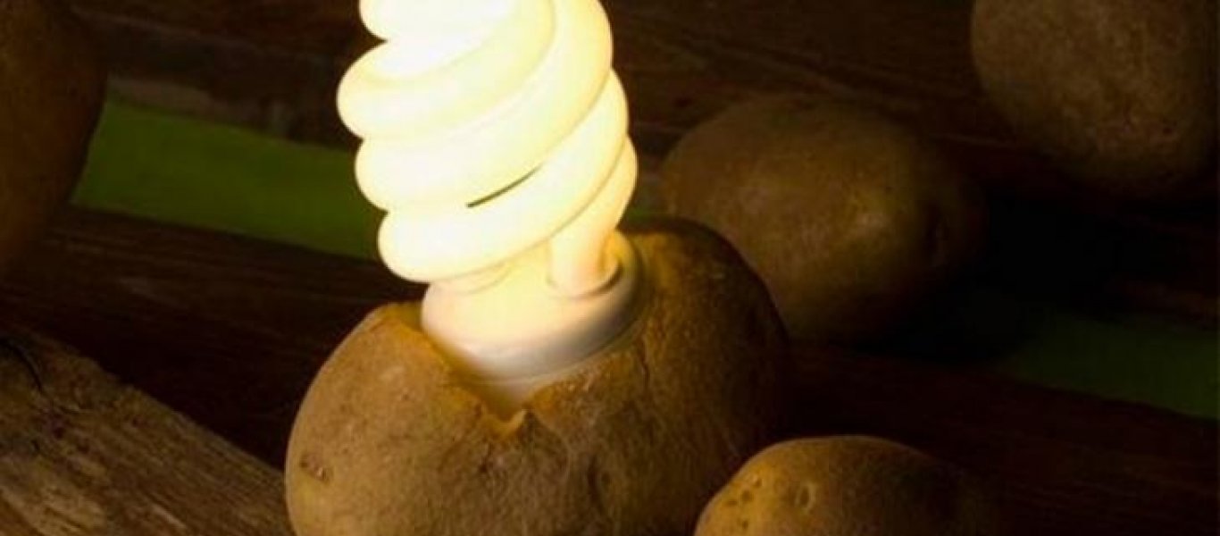 Απίστευτο κόλπο: Δείτε πως με μια πατάτα μπορείτε να έχετε δωρεάν φως για ένα μήνα! (vid) - Φωτογραφία 1