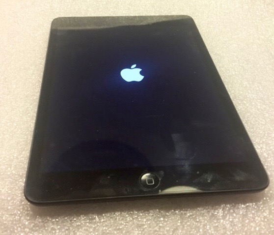 Apple iPad mini Retina Display WiFi (32GB) TIMH 220€ - Φωτογραφία 5