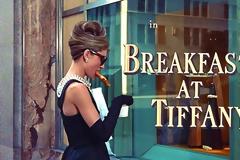 «Breakfast at Tiffany's»: Το θρυλικό κοσμηματοπωλείο της 5ης Λεωφόρου άνοιξε καφέ!
