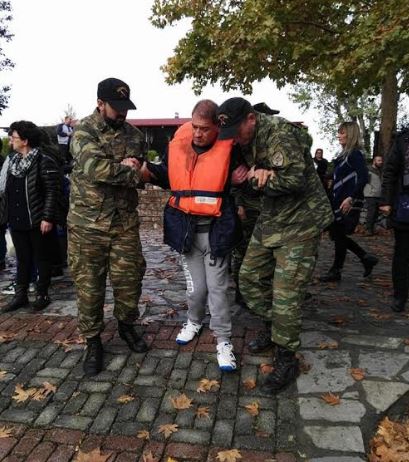 ''ΤΟ ΧΡΩΜΑ ΣΤΗ ΖΩΗ ΜΑΣ, ΔΕΝ ΤΟ ΔΙΝΟΥΝ ΟΙ ΕΙΚΟΝΕΣ,ΑΛΛΑ Η ΔΙΑΘΕΣΗ ΝΑ ΣΥΜΜΕΤΕΧΟΥΜΕ ΟΛΟΙ ΙΣΟΤΙΜΑ ΚΑΙ ΟΙ ΑΝΘΡΩΠΟΙ ΠΟΥ ΤΟ ΚΑΝΟΥΝ ΠΡΑΓΜΑΤΙΚΟΤΗΤΑ.'' - Φωτογραφία 10